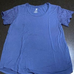 Kindred Braverly everyday nursing tee with eyelet sleeves